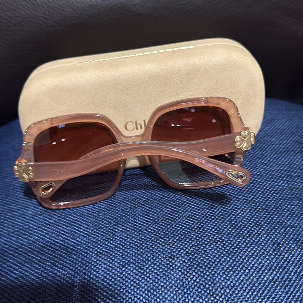 Chloe new Sun Glasses - Picture 2 of 5